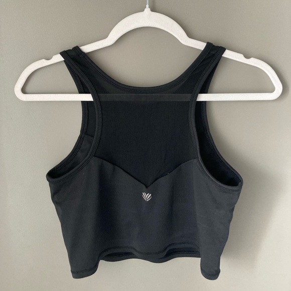 Forever 21 Black Cropped Tank Top - Picture 2 of 2